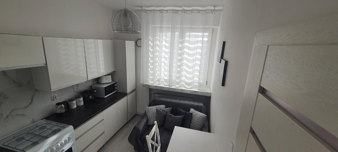 Apartament Trini Kłodzko Buitenkant foto