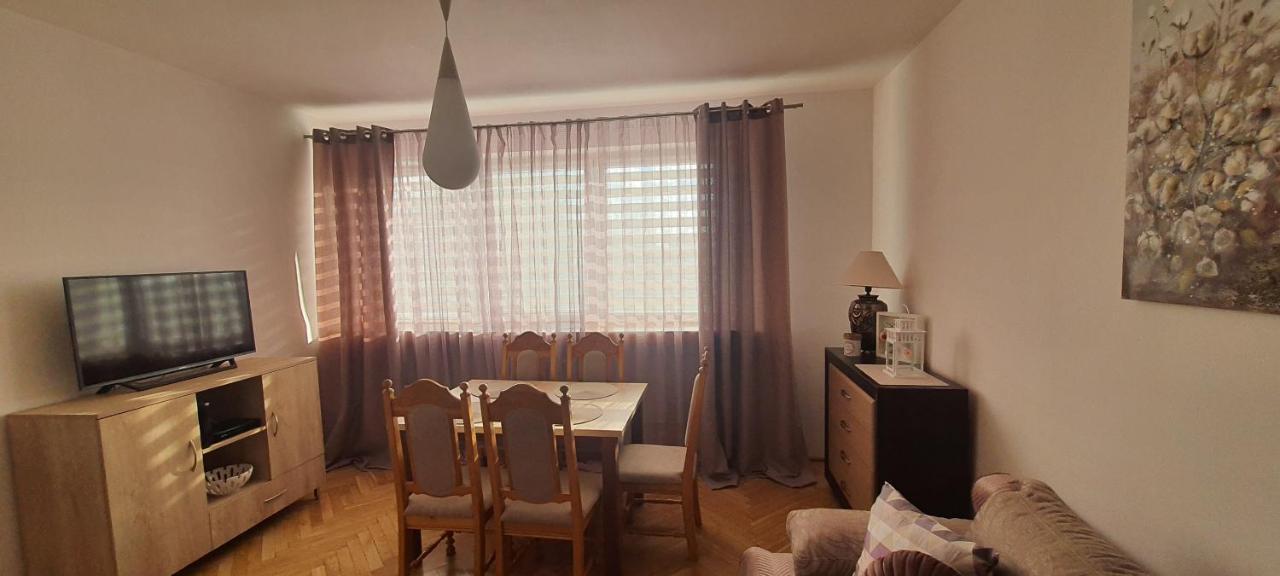 Apartament Trini Kłodzko Buitenkant foto