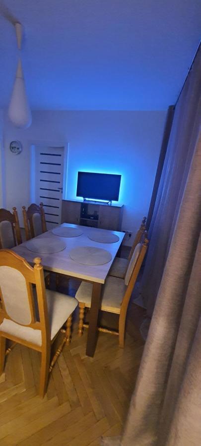 Apartament Trini Kłodzko Buitenkant foto